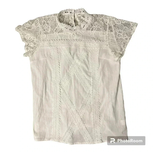 Women’s Shirt No Label Cotton and Lace Size S. Floral lace neck and sleeves. - Picture 1 of 3